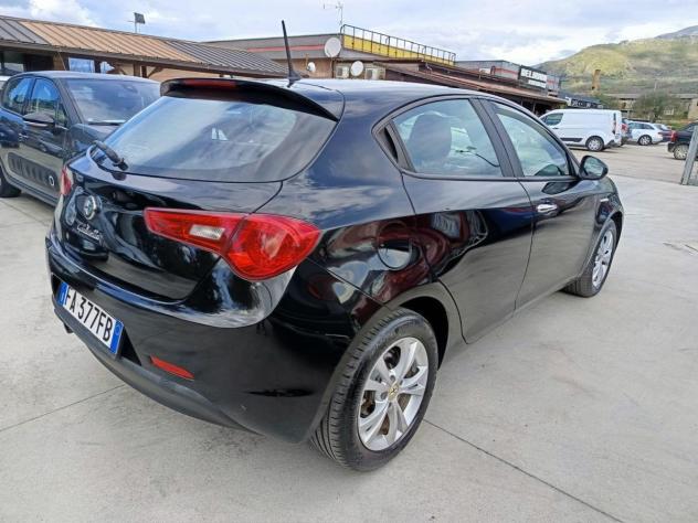 ALFA ROMEO Giulietta 1.6 JTDm 120 CV - Foto 9