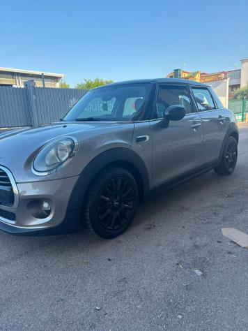 Mini 1.5 Cooper D Hype 5 porte ANNO 2017 - Foto 2