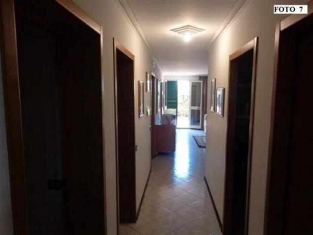 Immobile in asta di 90 m² con più di 5 locali e box auto in vendita a Mazzarrone - Foto 17