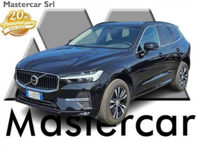 VOLVO XC60 XC60 II 2022 2.0 b4 Momentum auto - GJ250YF rif. 23961096
