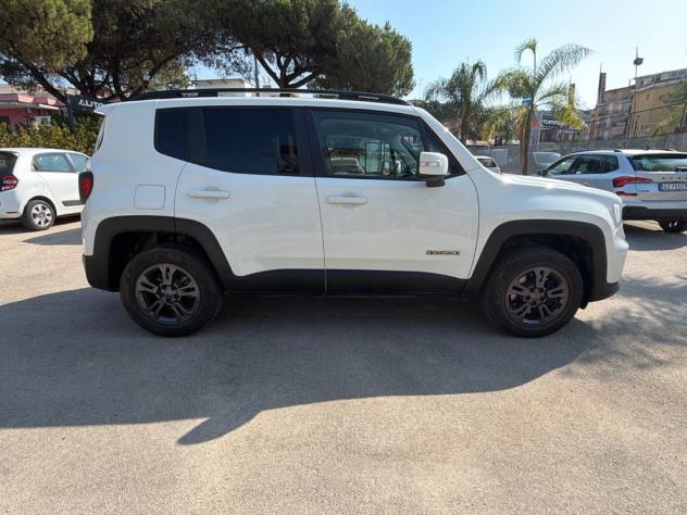 Jeep Renegade 2.0 MJet 140cv Longitude 4WD - Foto 7