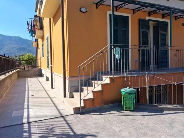 APPARTAMENTO di 3 vani e di 70 mq (ALBENGA) rif. SC01