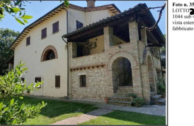 Immobile in asta di 433 m² con più di 5 locali in vendita a Castiglione del Lago - Foto 2