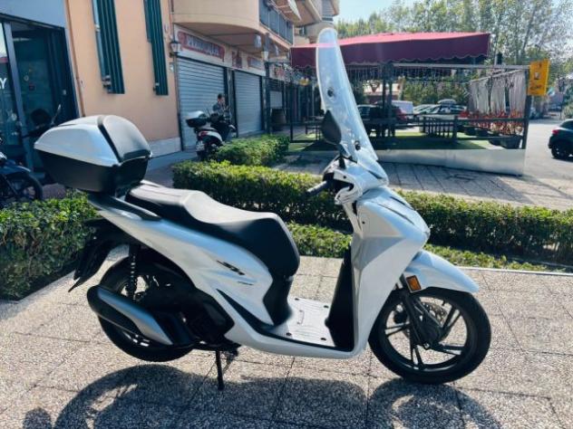 HONDA SH 150 2026 TUTTO INCLUSO ANCHE PASSAGGIO! MINI RATE rif. 24162916 - Foto 3