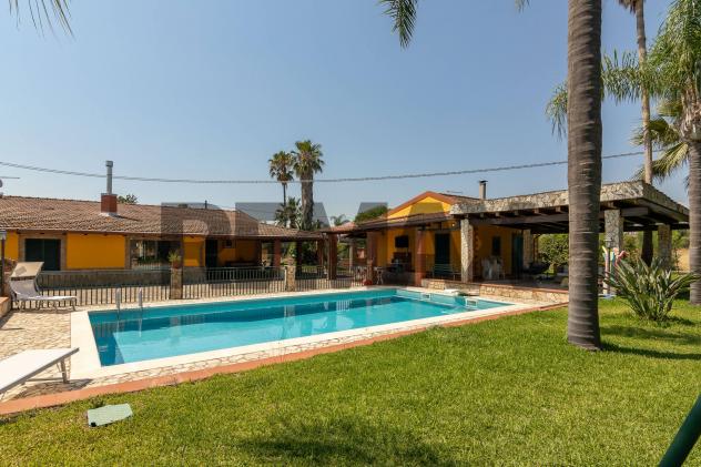 Villa singola in affitto a Melilli, Villasmundo