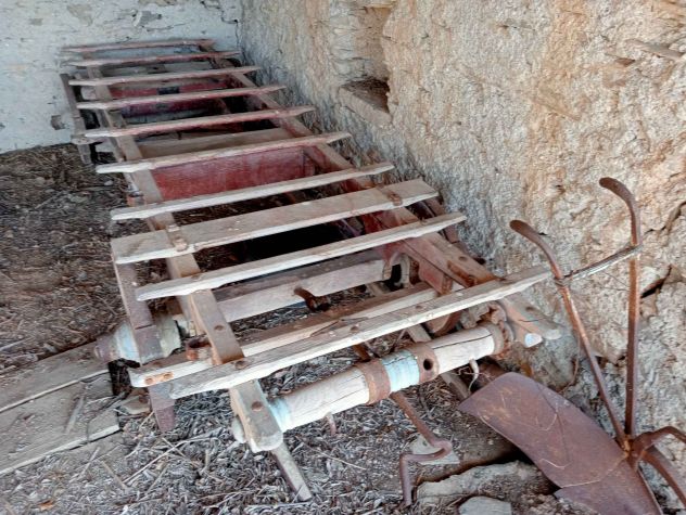 Carro agricolo antico in legno - Foto 3