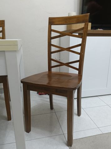 Tavolo allungabile con 4 sedie in vero legno - Foto 2