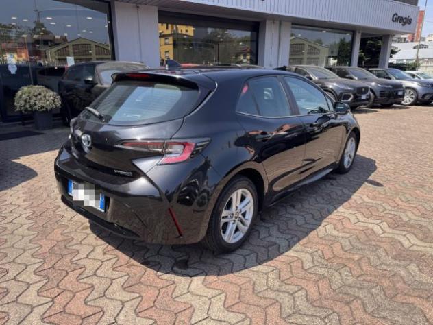TOYOTA Corolla 1.8 Hybrid Active rif. 23995424 - Foto 4