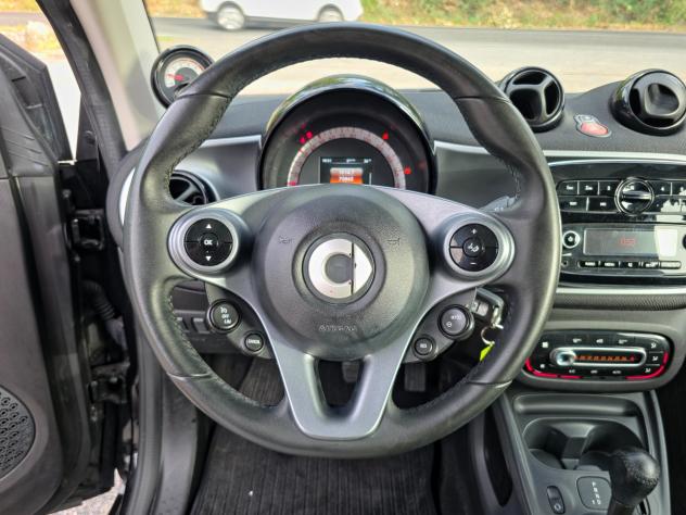 Smart ForTwo 70 1.0 twinamic BRABUS Style E6 Automatico NEO 2019 - Foto 8