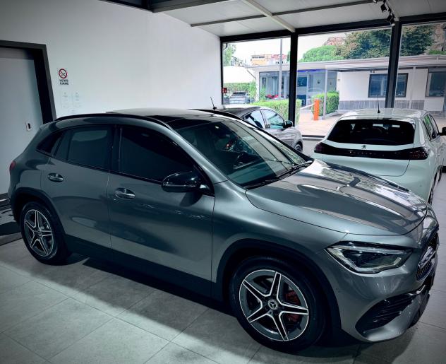 Mercedes-Benz GLA 220d 190CV 4Matic Premium AMG - Foto 6