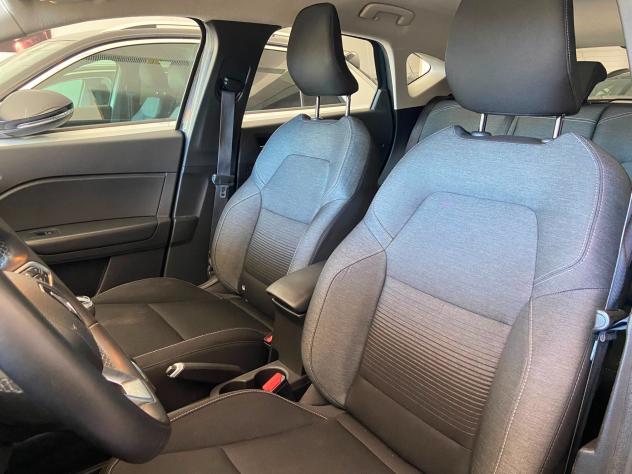 Renault Captur TCe 100 CV GPL Intens - Foto 9