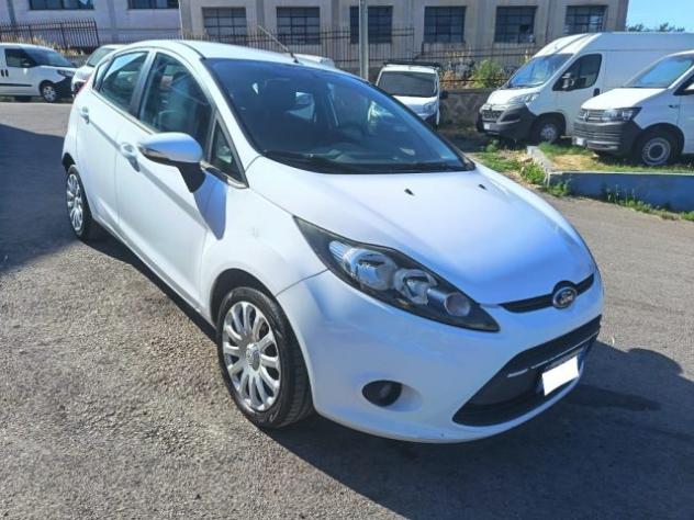FORD Fiesta 1.4 TDCi 70CV 5 porte rif. 23831122 - Foto 2