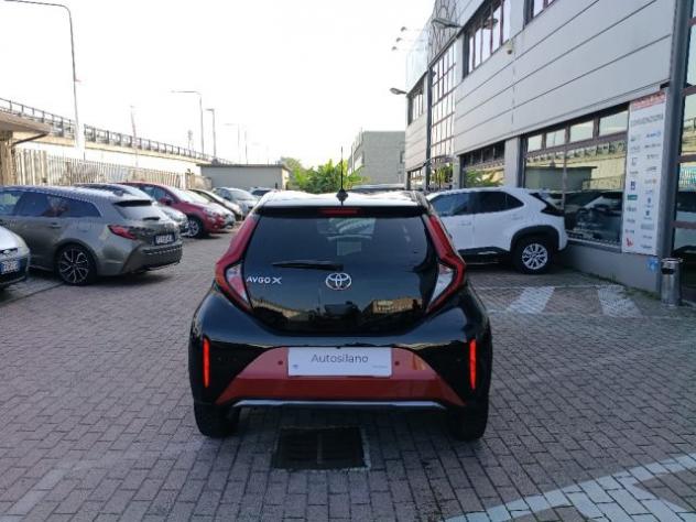 TOYOTA Aygo X 1.0 VVT-i 72 CV 5 porte Lounge S-CVT rif. 24138961 - Foto 6