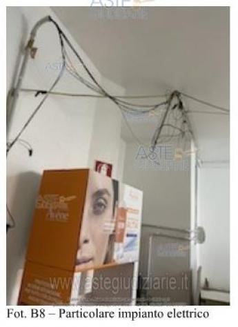 IMMOBILI-IMMOBILE COMMERCIALE-Via del Forte, 17, 57022 Marina di Castagneto Carducci LI, Italia - Foto 4