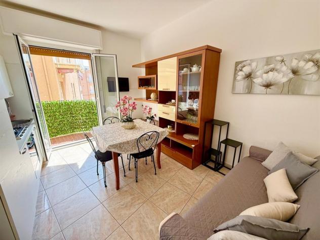 Alassio, alloggio quarto piano con ascensore comodo al mare e ai servizi - Foto 4