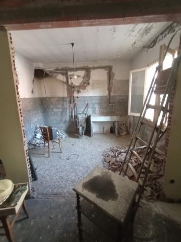 VENDESI A POGGIALTO, FRAZIONE DI AURIGO CASA AUTONOMA IN CENTRO PAESE CON GARAGE - Foto 3