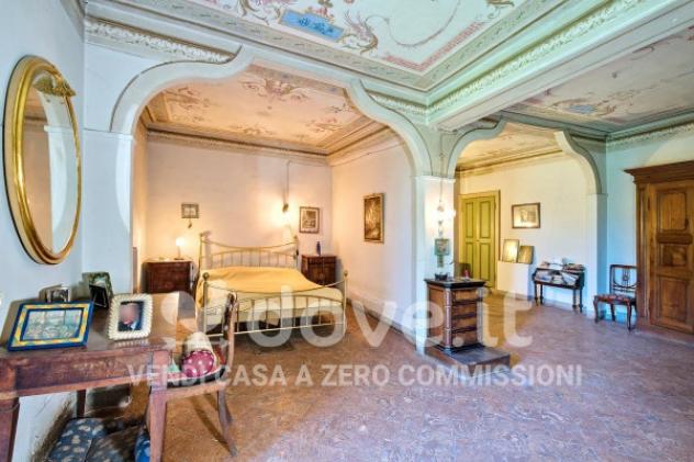 Palazzo / Stabile di 700 m² con più di 5 locali in vendita a Colverde - Foto 18
