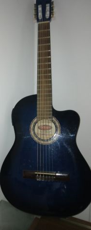 Chitarra acustica Stagg con custodia - Foto 2
