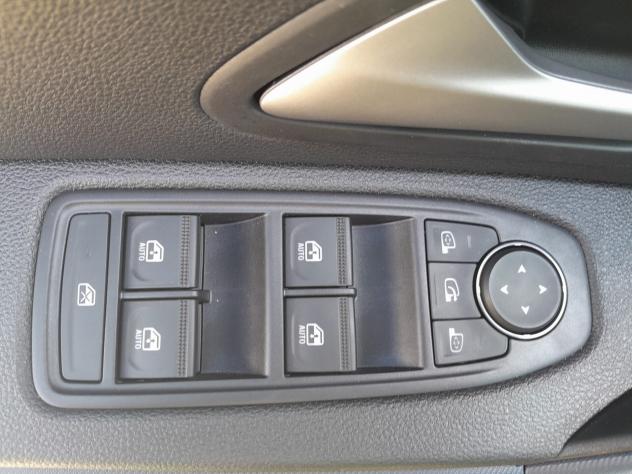 !!! Dacia Duster JOURNEY FULL HYBRID 155 CV "KM ZERO" !!! - Foto 5