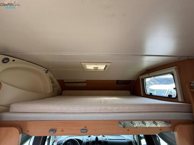 CHALLENGER GENESIS 55 - mansardato con letti a castello in coda - Foto 10