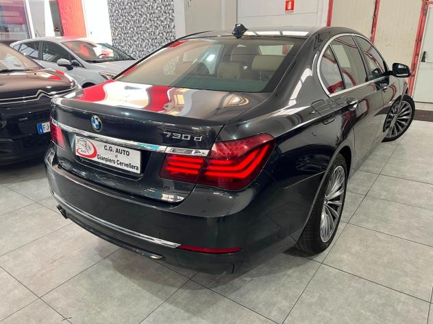 Bmw 730d Futura 258 cv 2014 - Foto 3