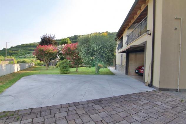 Villa con giardino in zona collinare nelle vicinanze di Soave. - Foto 2