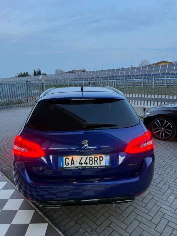 Peugeot 308 BlueHDi 130 S&S SW GT Line - Foto 6