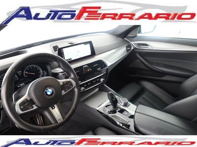 BMW Serie 5(G30/31/F90) 530i xDrive Touring Msport - Foto 9