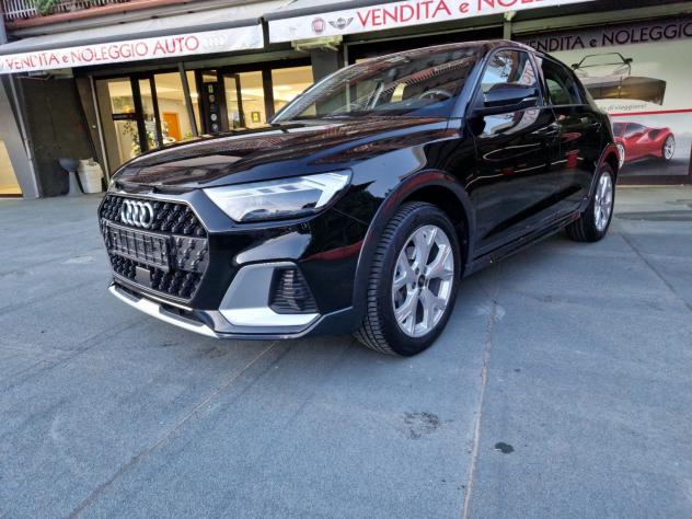 Audi A1 citycarver 35 TFSI S tronic S line Identity Contrast - Foto 2