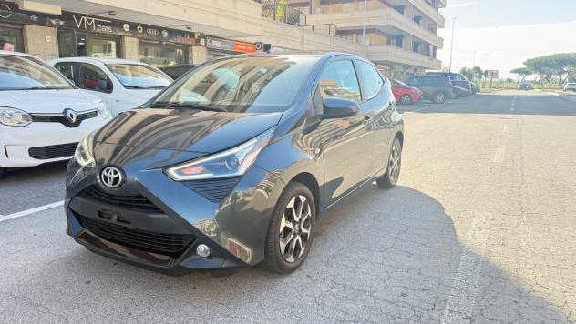 Toyota Aygo 1.0 VVT-i 72 CV 5 porte x-play LED NAVI CAR PLAY KAMERA CERCHI 16 BLUETOOTH - Foto 3