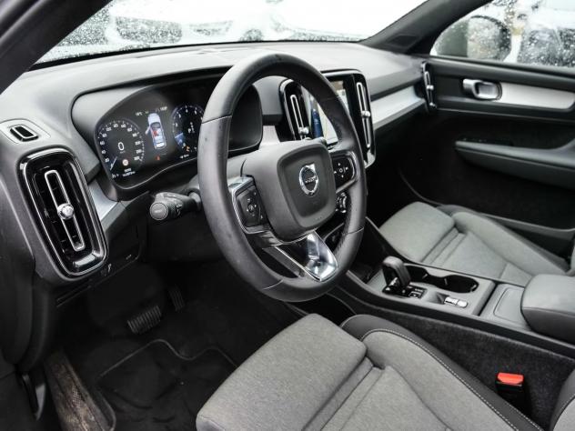 Volvo XC40 T2 automatico Core 2WD - Foto 6