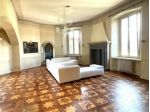 Appartamento di 290 m² con 5 locali e box auto in vendita a Bergamo