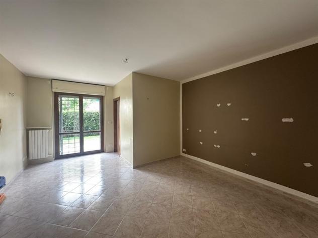 Splendido Bilocale con Doppio Giardino Privato in Zona Superga - Foto 3