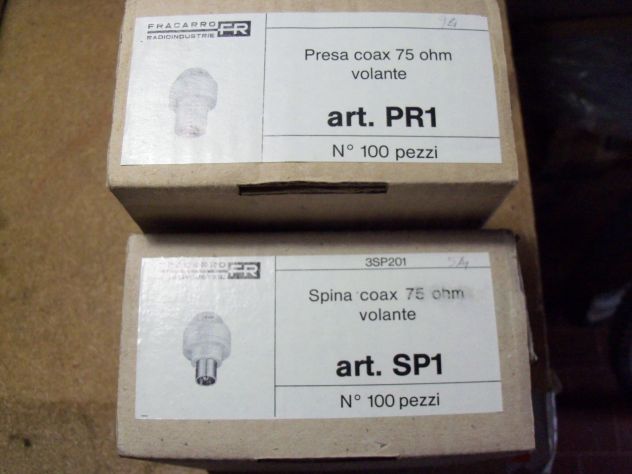 N. 54 Spine e N. 94 Prese volanti per cavo tv