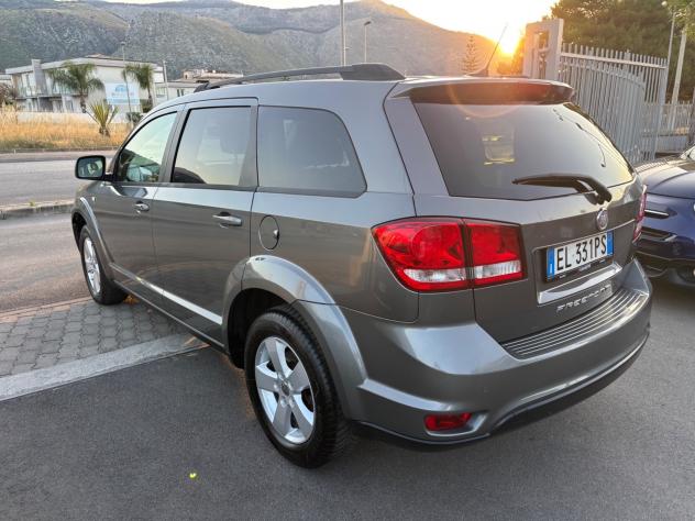 Fiat Freemont 2.0 Multijet 140 CV - Foto 8