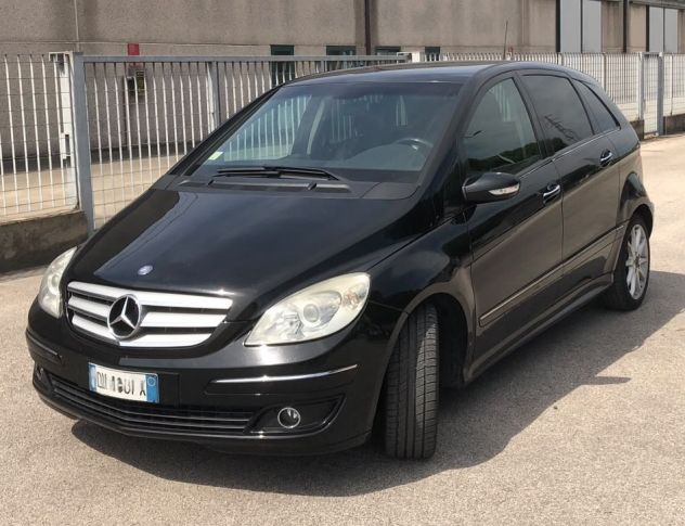 AUTOVETTURA CLASSE B 180 CDI ANNO 2008 - Foto 2