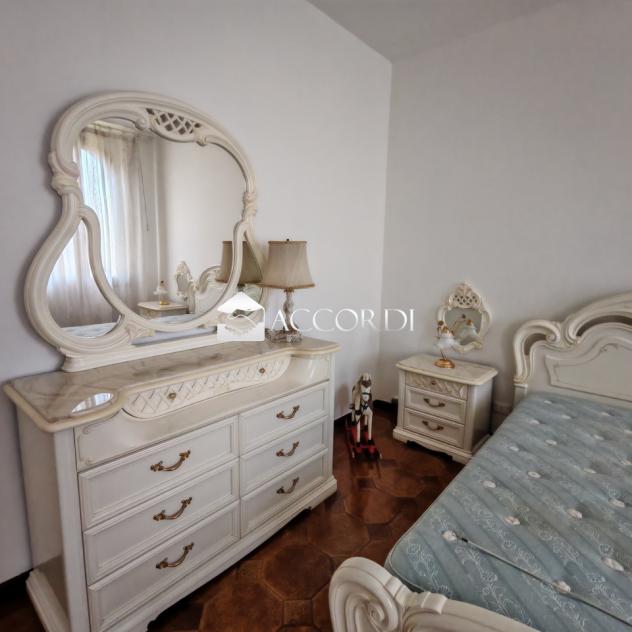 CASA INDIPENDENTE di 7 vani e di 350 mq (CASTELCUCCO) rif. BL109 - Foto 14