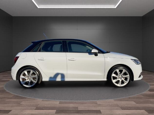 AUDI A1/S1 A1 SPB 1.4 TDI Admired - Foto 4