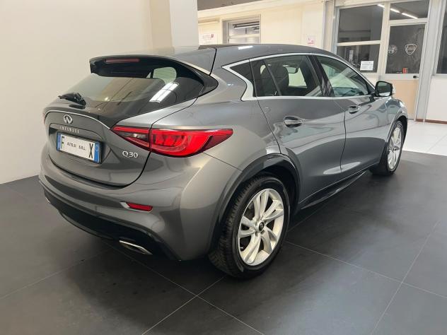 Infiniti Q30 2.2d (125 kW) 7DCT AWD - Foto 5