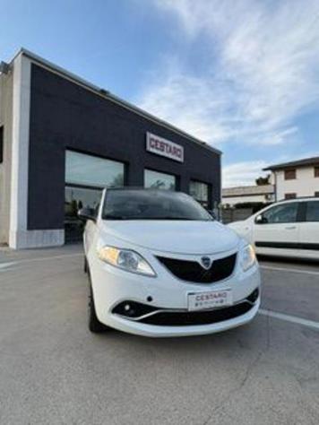 LANCIA Ypsilon 0.9 TwinAir 85 CV 5 porte S&S DFN Gold rif. 24153477 - Foto 2