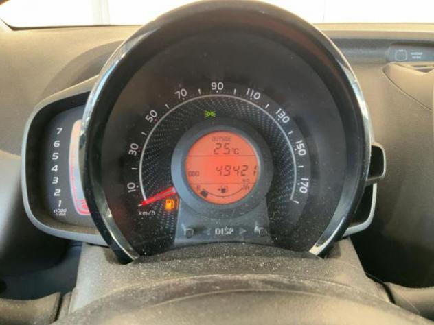 TOYOTA Aygo Connect 1.0 VVT-i 72 CV 5 porte x-play rif. 24181183 - Foto 10