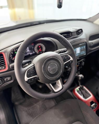 Jeep Renegade 2.0 Mjt 170CV 4WD Active Drive Low Trailhawk - Foto 8