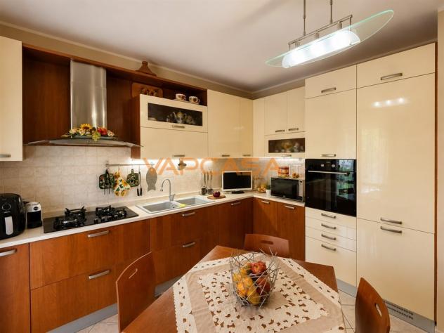 INDIPENDENZA, SPAZI E ZERO SPESE CONDOMINIALI. TRE CARATTERISTICHE SEMPRE PIÙ DIFFICILI DA TROVARE. - Foto 9