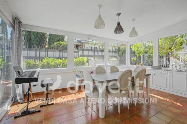 Villa di 210 m² con più di 5 locali e box auto in vendita a Ciampino - Foto 14