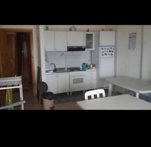 VILLETTA A SCHIERA IN VENDITA IN RESIDENCE “ ACQUALADRONE” IN VIA DELLA FREGATA - Foto 2