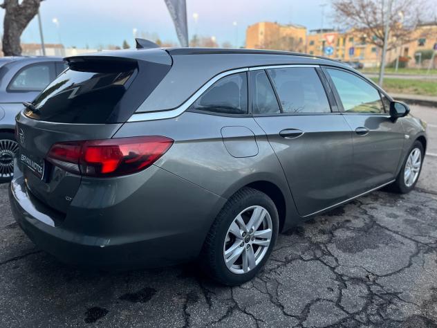 Opel Astra 1.6 CDTi Sports Tourer Advance - Foto 5