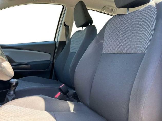 Toyota Yaris 1.0 Active - Foto 10