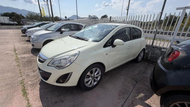 Opel Corsa 1,2 benz GPL - Foto 3