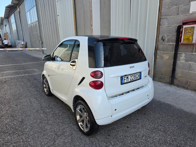 Smart ForTwo 1000 52 kW MHD couppure - Foto 6