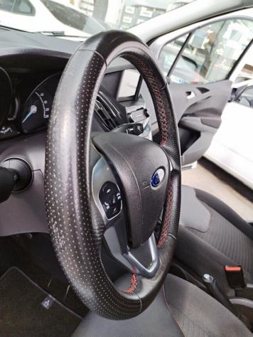 Ford Tourneo Courier 1.5 TDCI 75 CV Sport 94700KM 5/2019 - Foto 9
